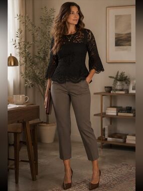 Ro&de Black Lace Bell-Sleeve Blouse